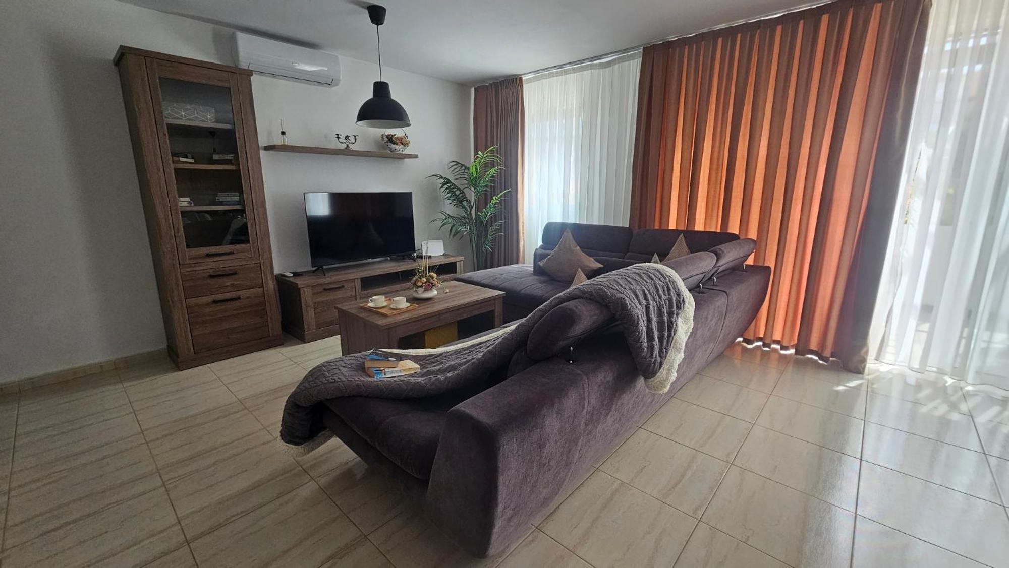 Ocean Breeze Retreat Apartment Сан Мигел де Абона Екстериор снимка