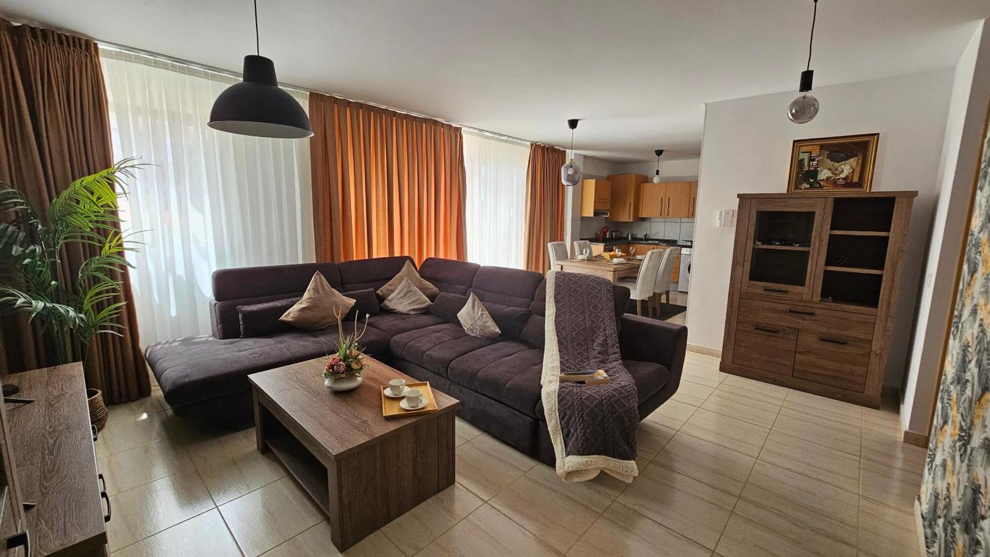 Ocean Breeze Retreat Apartment Сан Мигел де Абона Екстериор снимка